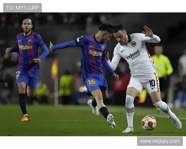 法甲比赛战略规划解析:整体战术趋势与打法转变 法甲比赛战略规划解析:整体战术趋势与打法转变