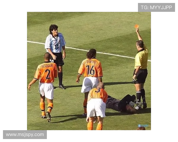 1998年世界杯阿根廷与荷兰巅峰对决的荣耀与遗憾经典瞬间回顾