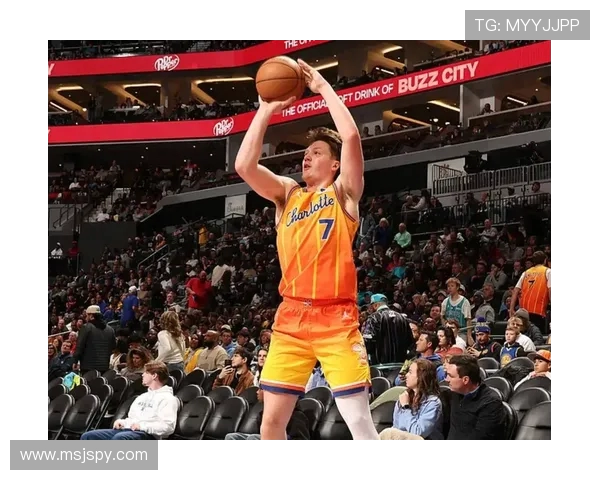 月最佳新秀评选哈珀与克尼佩尔表现亮眼引关注